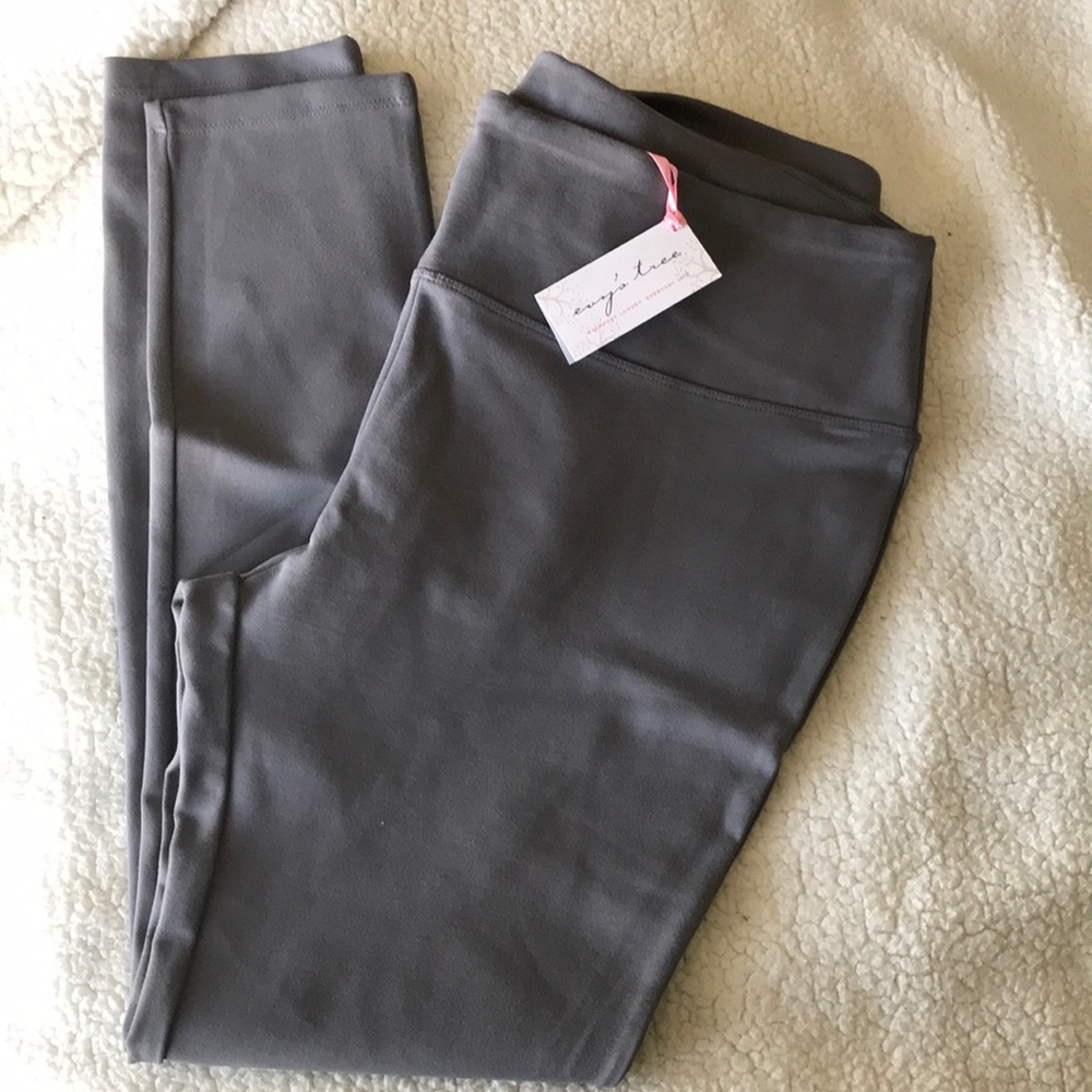 Evy’s Tree leggings